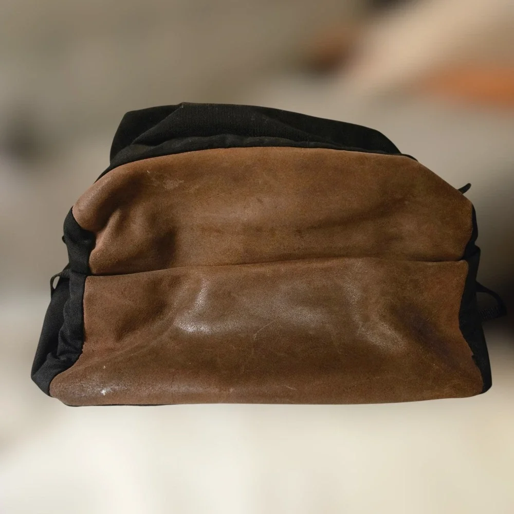 Eastpak order by